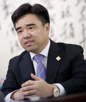 正保遠程教育董事長、CEO兼總裁朱正東