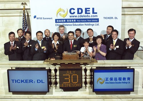 2008年7月30日，正保遠程教育在紐約證券交易所高增長板正式掛牌上市，股票代碼“DL”